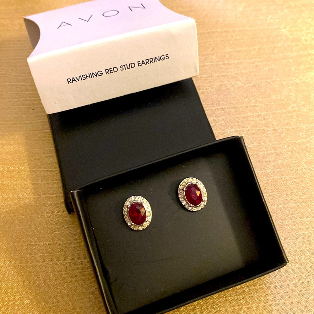 Avon “Ravishing Red Stud Earrings”